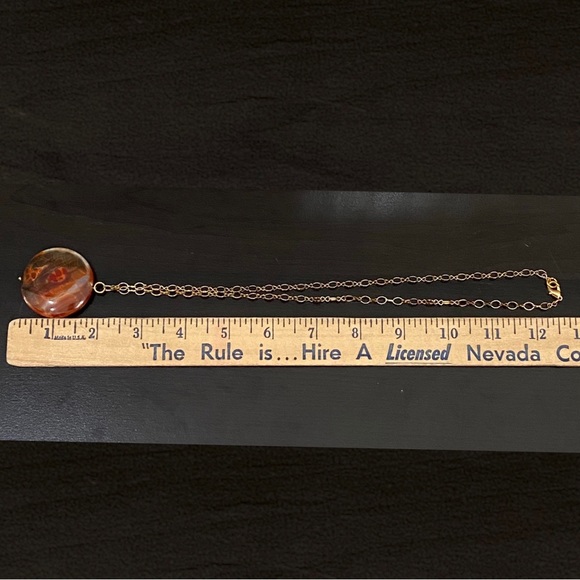 Brown Agate Semi-Precious Stone Circle Round Pendant Necklace - Picture 7 of 9